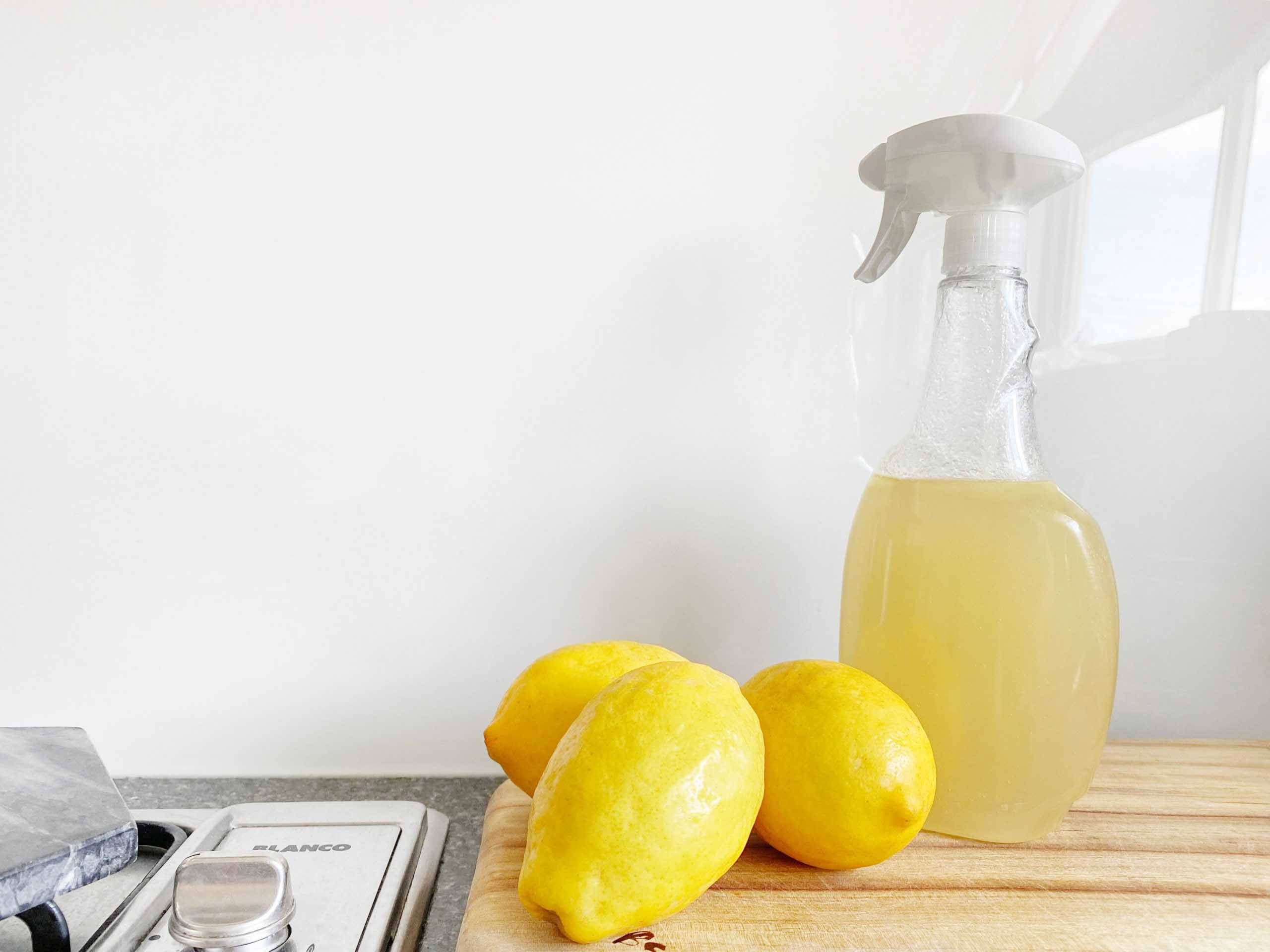 10 DIY Cleaning Recipes Using Natural Ingredients That You Already Have at Home