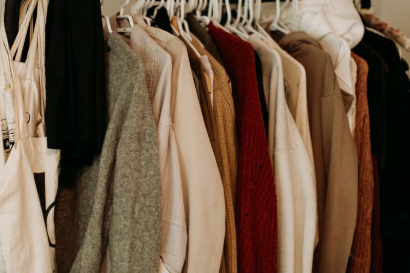 Simple Ways to Organise Your Closet for a Clear Mind